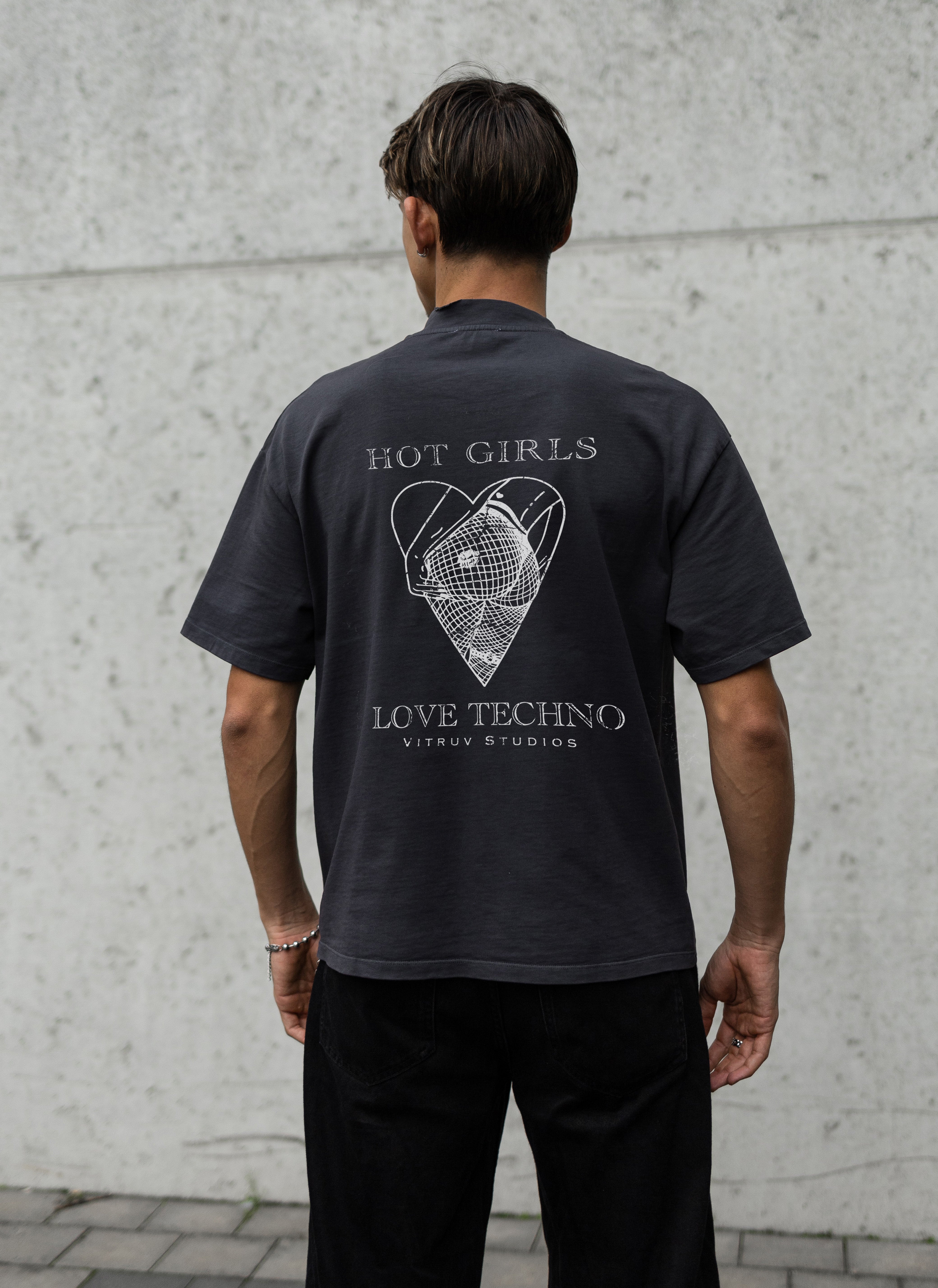 "Hot Girls Peach" Shirt