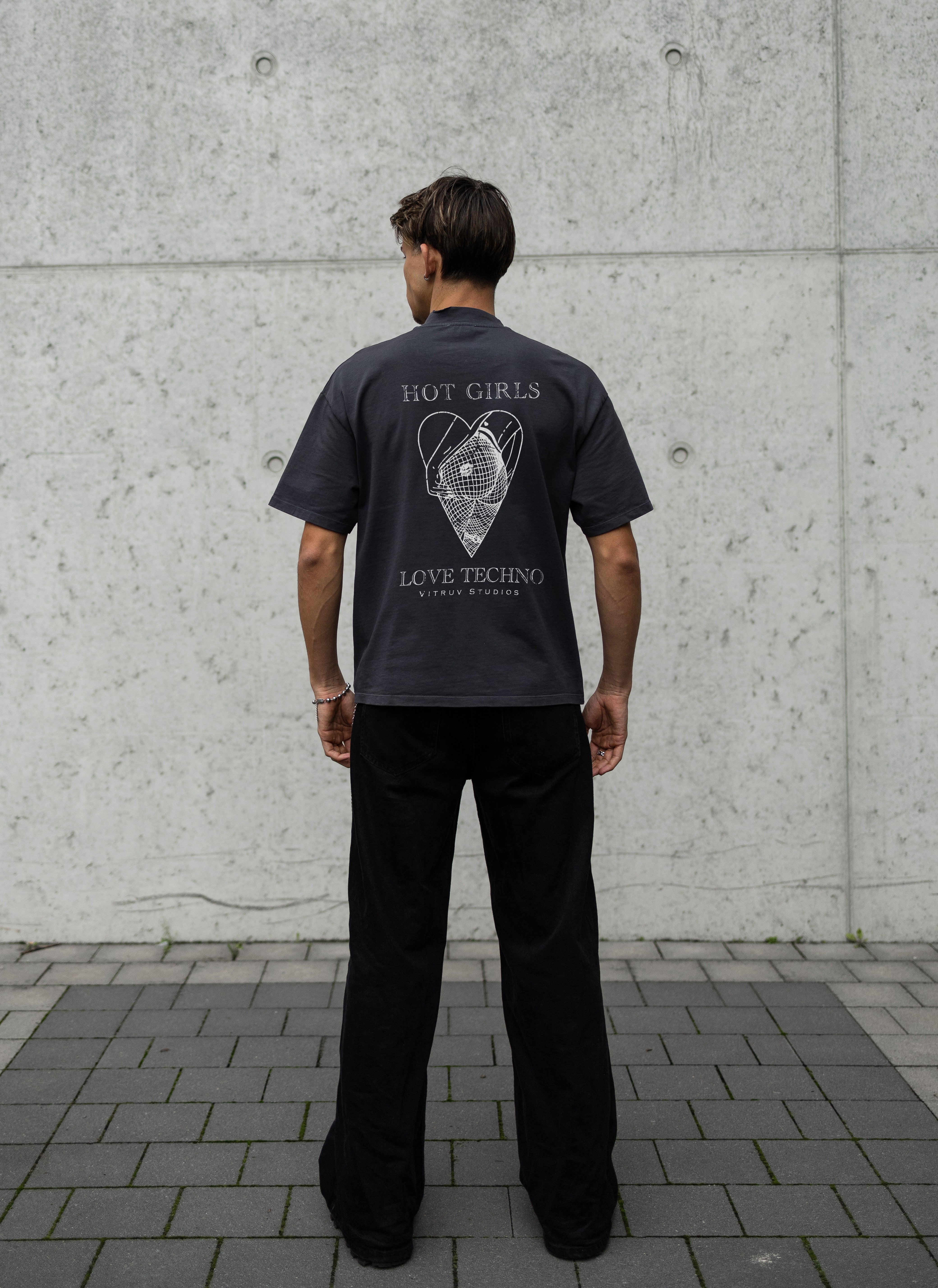 "Hot Girls Peach" Shirt